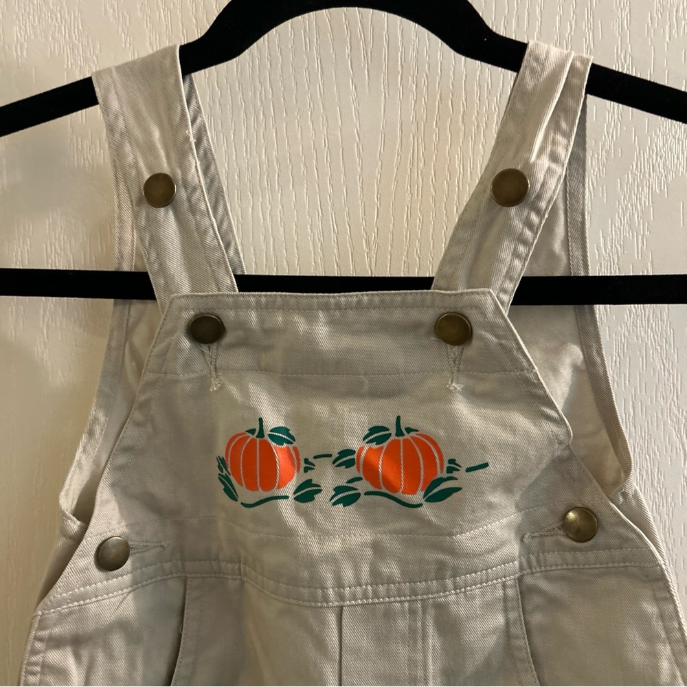 College Classic baby size 6 months overalls with pumpkin decal - Picture 3 of 7